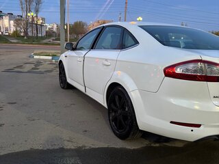 2012 Ford Mondeo IV Рестайлинг, белый, 500000 рублей, вид 3