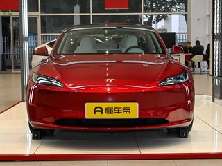 2025 Tesla Model 3 Long Range I Рестайлинг, красный, 8366500 рублей, вид 2