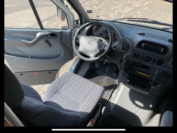 2001 Mercedes-Benz Sprinter, белый, 3200000 рублей - вид 10