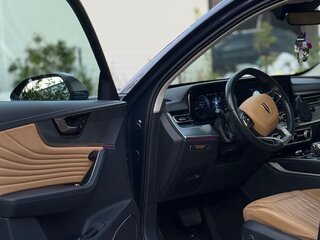 2023 Hongqi HS5 I Рестайлинг, фиолетовый, 2850000 рублей, вид 5