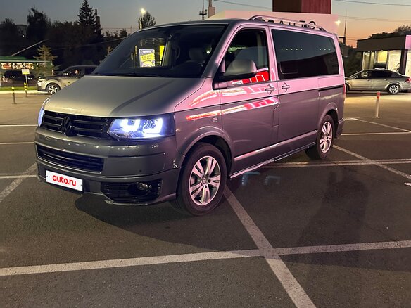 2010 Volkswagen Multivan T5 Рестайлинг, серебристый, 2250000 рублей - вид 1