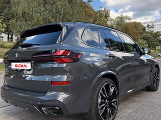 2024 BMW X5 M60i IV (G05/G18) Рестайлинг, серый, 11990000 рублей, вид 5
