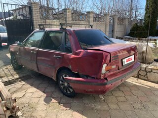 1996 Volvo 460, красный, 50000 рублей, вид 3
