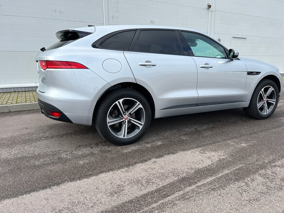 2019 Jaguar F-Pace I, серебристый, 3150000 рублей - вид 6