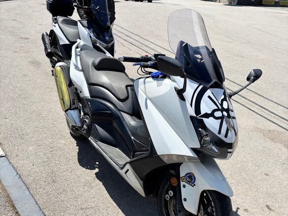 2013 Yamaha TMAX, белый, 650000 рублей - вид 3