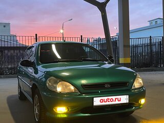 2001 Kia Rio I, зелёный, 300000 рублей, вид 4