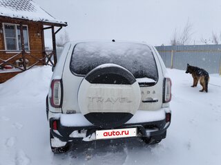2024 Lada (ВАЗ) Niva Travel I, белый, 1150000 рублей, вид 2