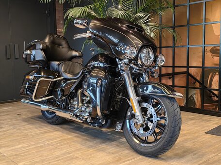 2016 Harley-Davidson Ultra Limited, чёрный, 1850000 рублей, вид 2