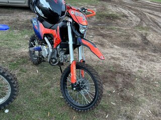 2023 BSE EX 125, оранжевый, 95000 рублей, вид 2