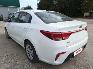 2018 Kia Rio IV, белый, 1250000 рублей, вид 5