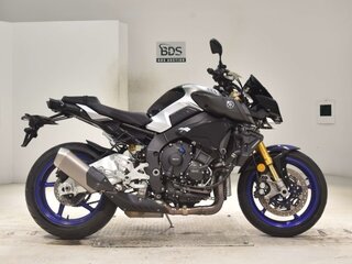 2017 Yamaha MT-10SP, серебристый, 972000 рублей, вид 2