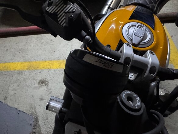2015 Ducati Scrambler 800, жёлтый, 750000 рублей - вид 5