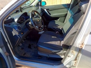 2008 Chevrolet Aveo I Рестайлинг, серебристый, 300000 рублей, вид 5