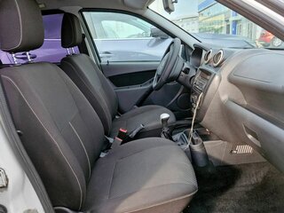 2015 Lada (ВАЗ) Granta I, белый, 285000 рублей, вид 4