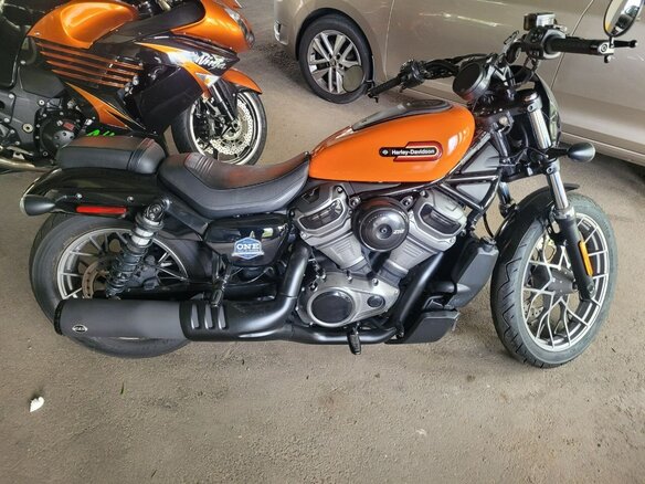 2024 Harley-Davidson Nightster, оранжевый, 950000 рублей - вид 25
