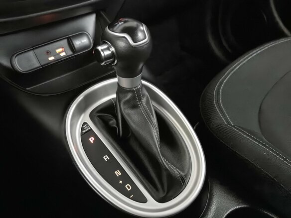 2018 Kia Soul II Рестайлинг, красный - вид 18