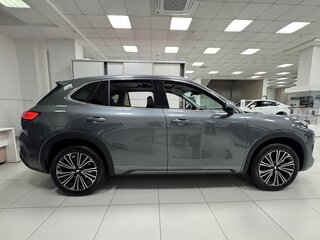 2025 Geely EX5 Гибрид EM-i, серый, 3539990 рублей, вид 5