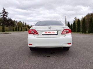 2012 Toyota Corolla X (E140, E150) Рестайлинг, белый, 820000 рублей, вид 2