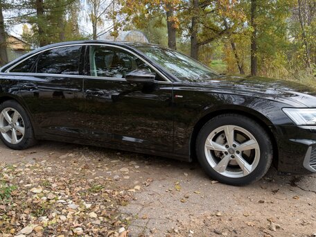 2019 Audi A6 40 TDI V (C8), чёрный, 3900000 рублей, вид 5