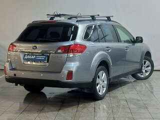 2010 Subaru Outback IV, серебристый, 920000 рублей, вид 4