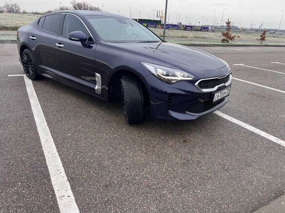 2018 Kia Stinger I, синий, 2750000 рублей - вид 11