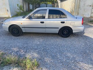 2009 Hyundai Accent ТагАЗ II, серебристый, 400000 рублей, вид 2