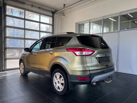 2014 Ford Kuga II, зелёный, 950000 рублей, вид 4
