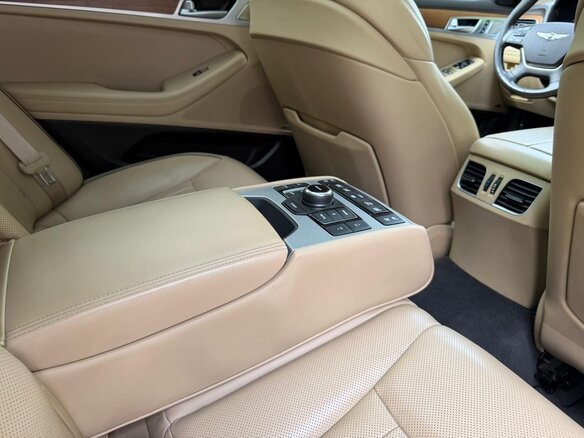 2017 Genesis G80 I, чёрный, 1650000 рублей - вид 14