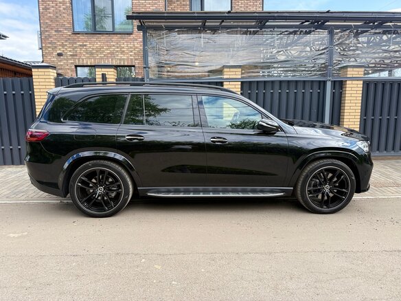 2024 Mercedes-Benz GLS 450 II (X167) Рестайлинг, чёрный - вид 3