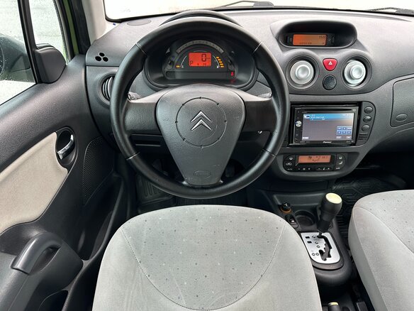 2004 Citroen C3 I, зелёный, 447000 рублей - вид 17