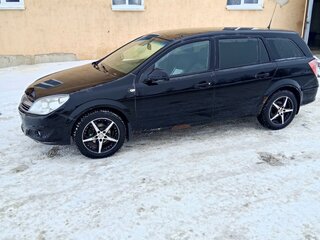 2011 Opel Astra H Рестайлинг, чёрный, 390000 рублей, вид 4