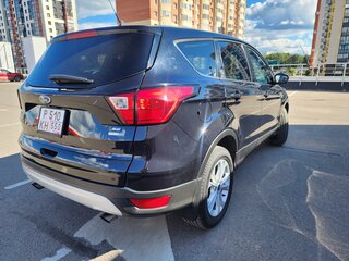 2019 Ford Escape III Рестайлинг, чёрный, 1800000 рублей, вид 4