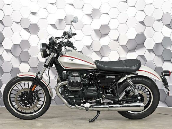 2016 Moto Guzzi V 9, белый, 677000 рублей - вид 3