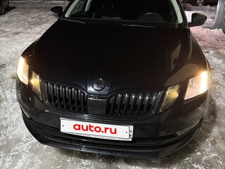 2018 Skoda Octavia III (A7) Рестайлинг, чёрный, 2050000 рублей, вид 3