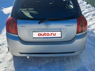 2004 Toyota Corolla IX (E120, E130) Рестайлинг, серебристый, 615000 рублей, вид 4