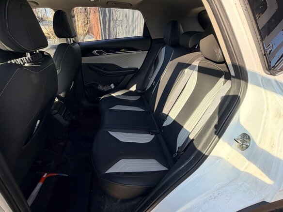 2023 Geely Coolray (Binyue Cool) I Рестайлинг, белый, 1950000 рублей - вид 8