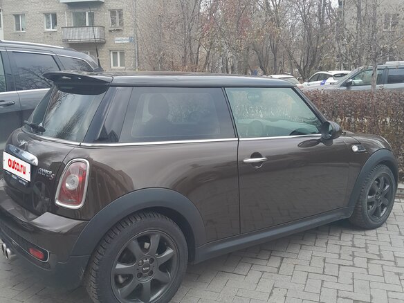 2010 Mini Hatch Cooper S II (R56) Рестайлинг, коричневый, 1190000 рублей - вид 1