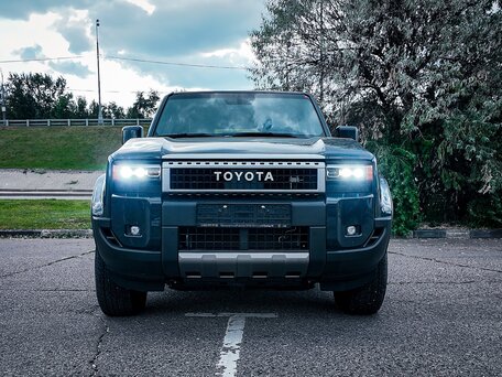 2026 Toyota Land Cruiser Prado 250 Series, серый, 10200000 рублей, вид 1