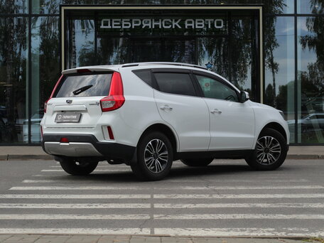 2019 Geely Emgrand X7 I Рестайлинг 2, белый, 1380000 рублей, вид 3
