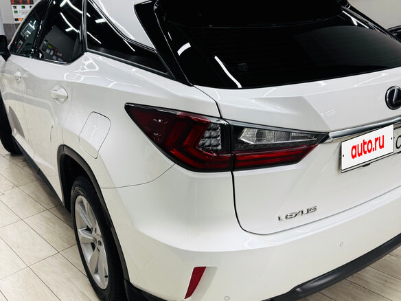 2017 Lexus RX 200t IV, белый, 3500000 рублей - вид 11