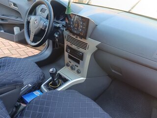 2008 Opel Astra H Рестайлинг, бежевый, 425000 рублей, вид 4