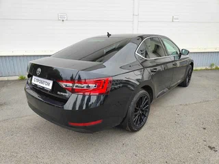 2016 Skoda Superb III, чёрный, 1635000 рублей, вид 5