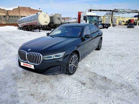 BMW 7 серии VI (G11/G12) Рестайлинг