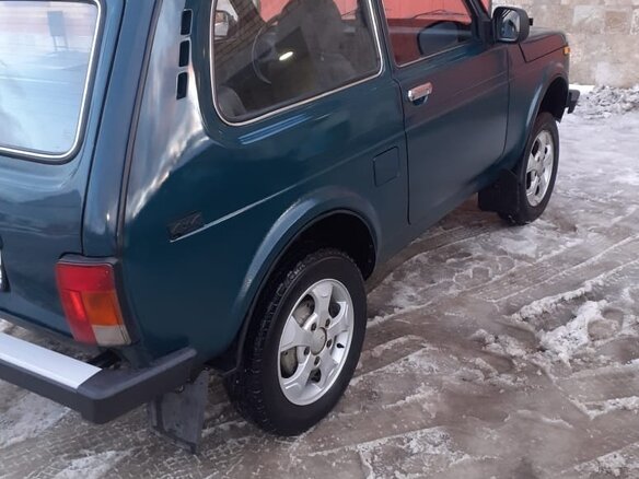 2011 Lada (ВАЗ) 2121 (4x4) I Рестайлинг, зелёный, 450000 рублей - вид 3