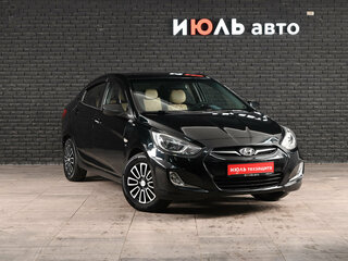 2011 Hyundai Solaris I, чёрный, 675000 рублей, вид 3