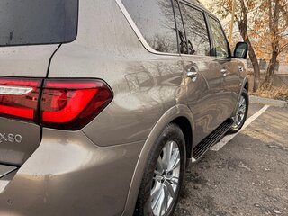 2019 Infiniti QX80 I Рестайлинг 2, серый, 6400000 рублей, вид 5