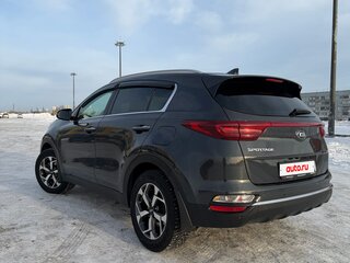 2020 Kia Sportage IV Рестайлинг, серый, 2350000 рублей, вид 5