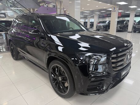 2026 Mercedes-Benz GLS 450 II (X167) Рестайлинг, чёрный, 18699000 рублей, вид 3