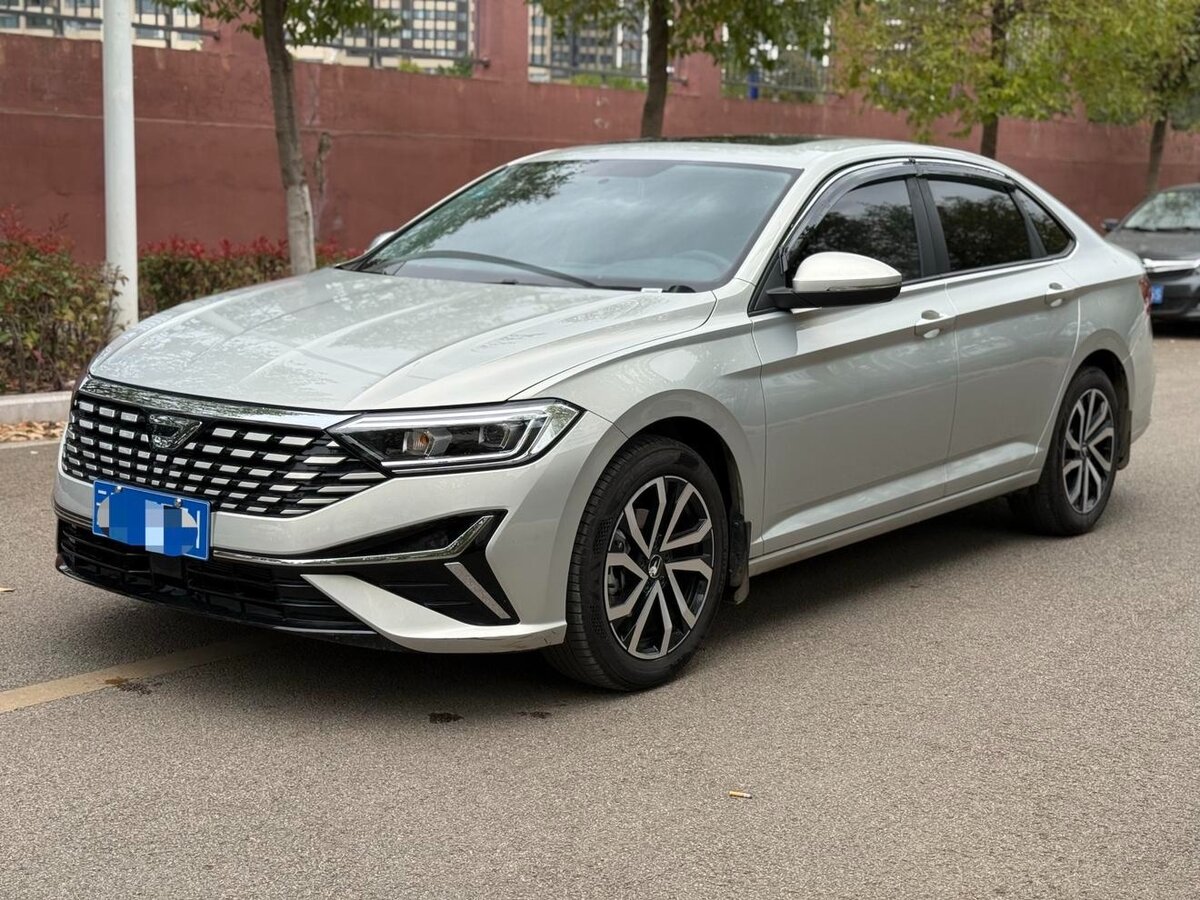 Открыть фотографии: Jetta VA7