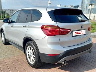 2018 BMW X1 18d sDrive II (F48), серебристый, 2219996 рублей, вид 4